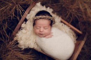 Adelaide Newborn photographer photo of a newborn baby.