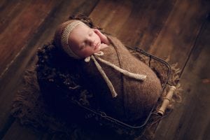 Adelaide Newborn photographer photo of a newborn baby.