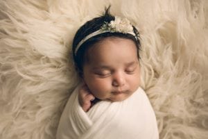 Adelaide Newborn photographer photo of a newborn baby.