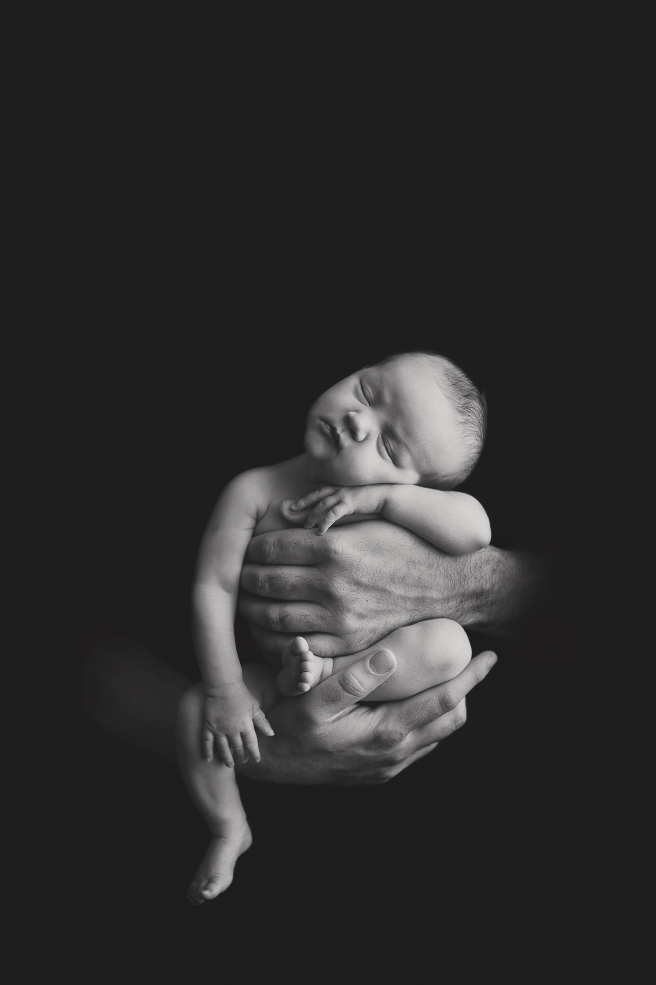 Adelaide Newborn photographer photo of a newborn baby.