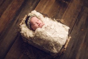Adelaide Newborn photographer photo of a newborn baby.