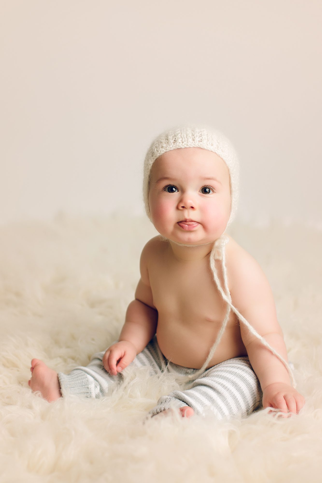 Adelaide baby photographer photo of a newborn baby.