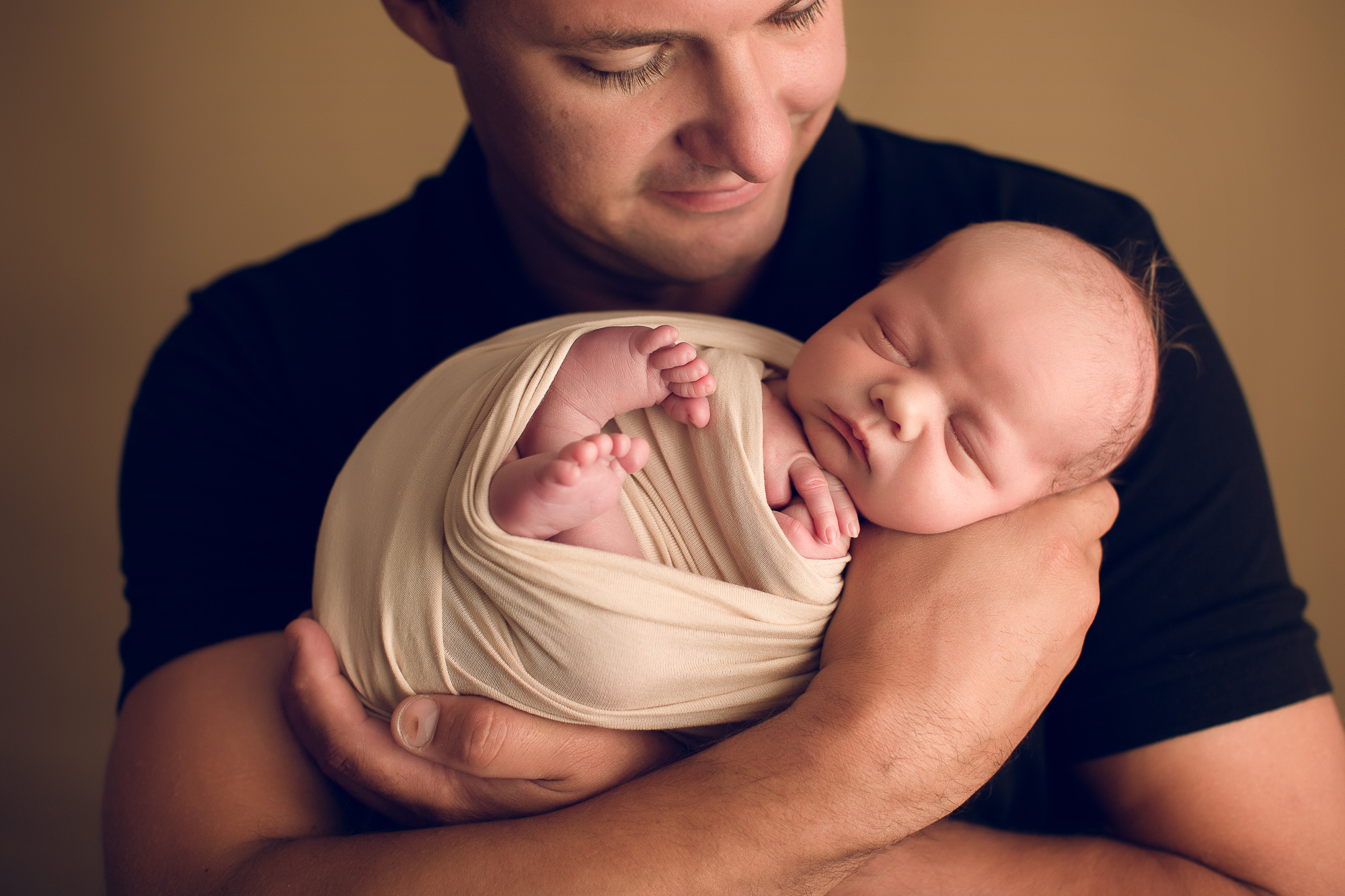 Adelaide Newborn photographer photo of a newborn baby.
