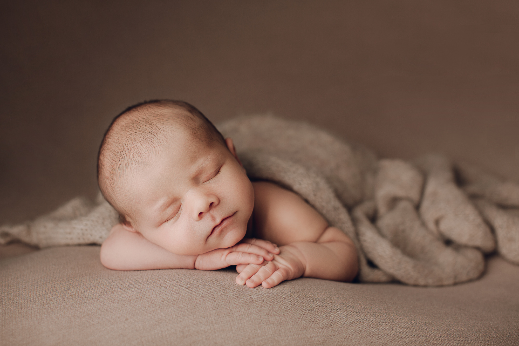 Adelaide newborn baby photographer's photo of a newborn baby.