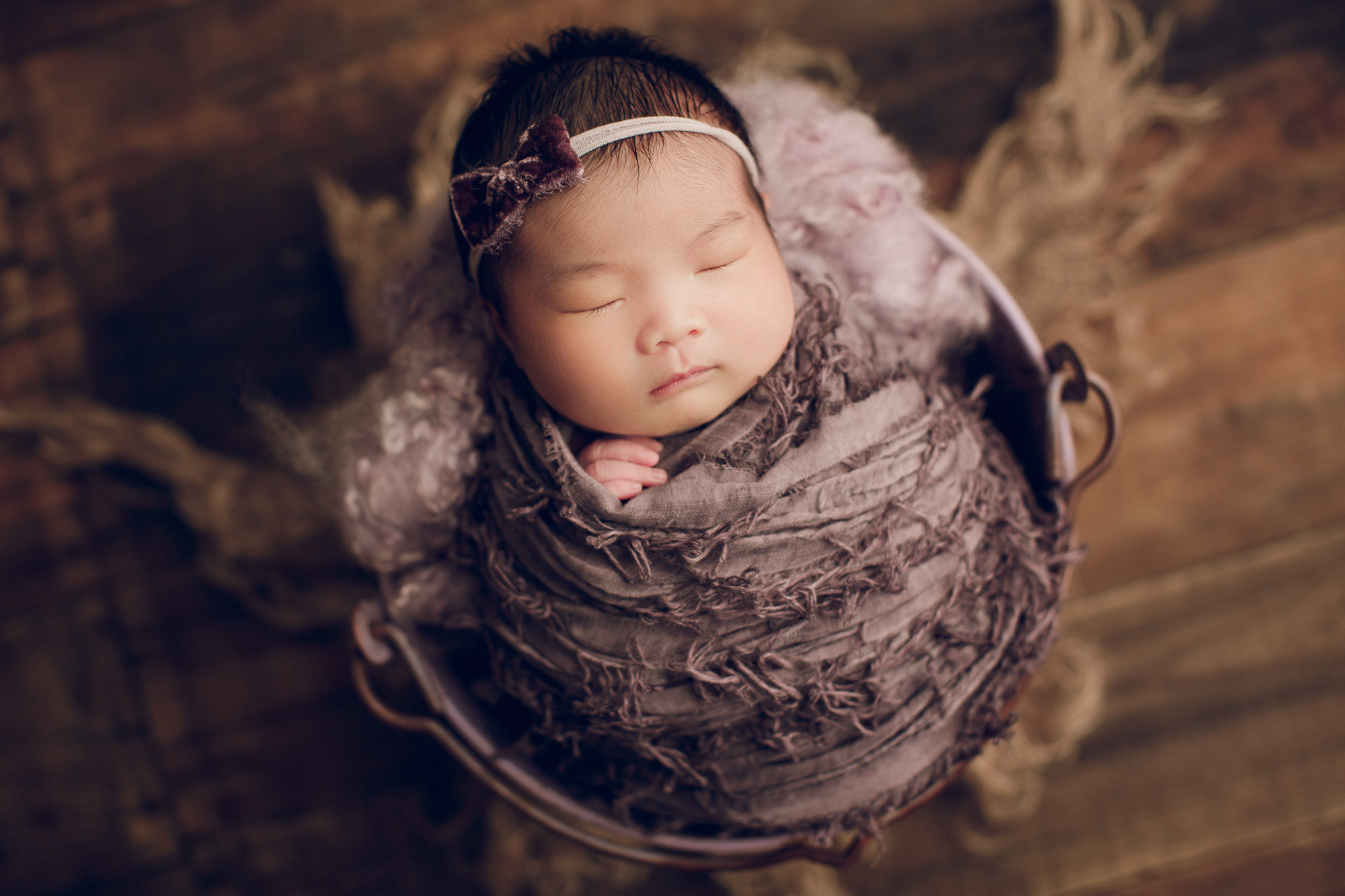 Adelaide newborn baby photographer's photo of a newborn baby.