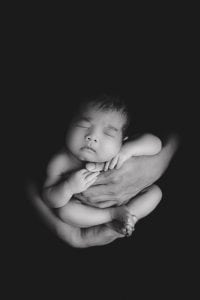 Adelaide newborn baby photographer's photo of a newborn baby.