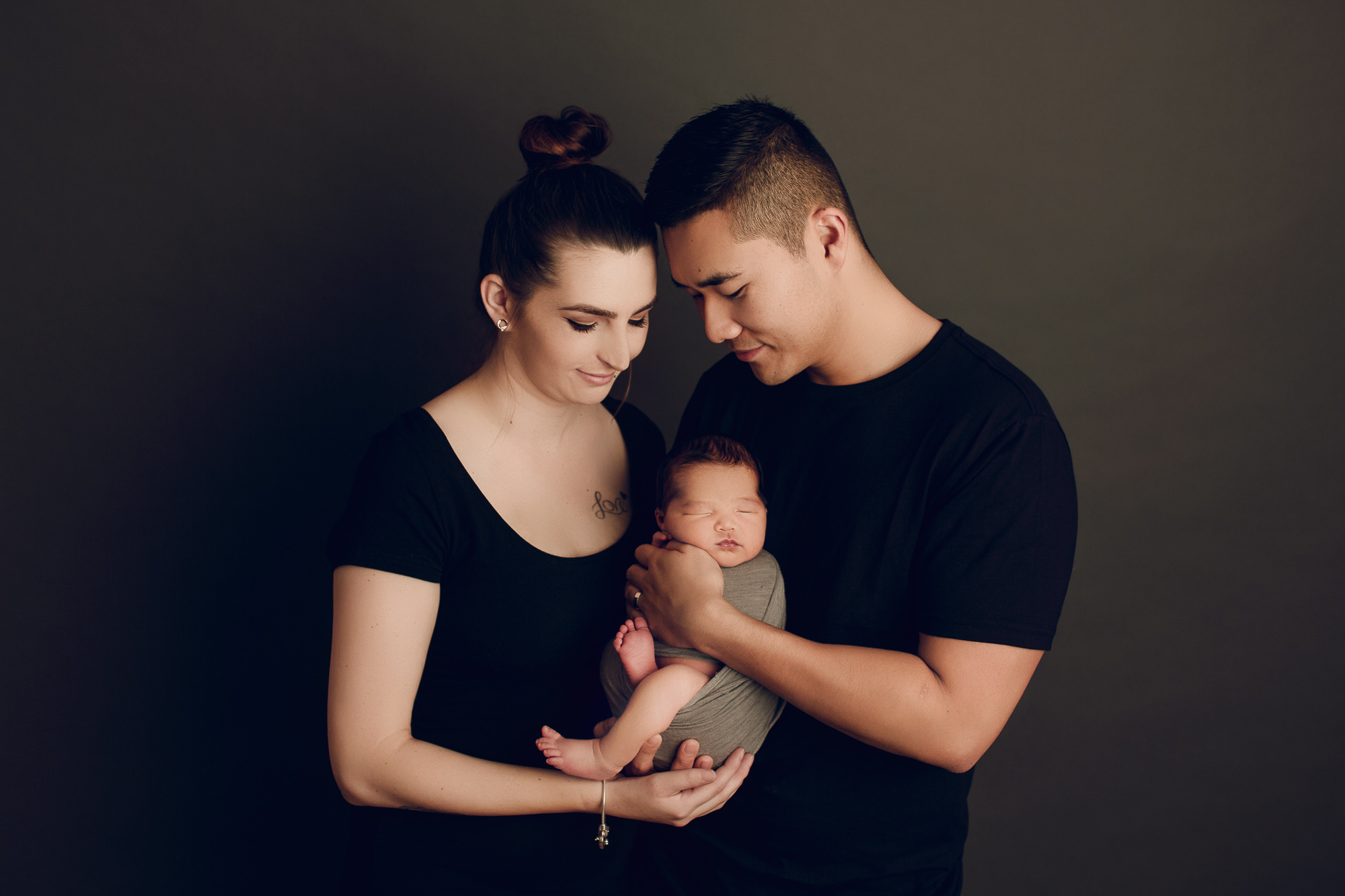 Adelaide newborn baby photographer's photo of a newborn baby.