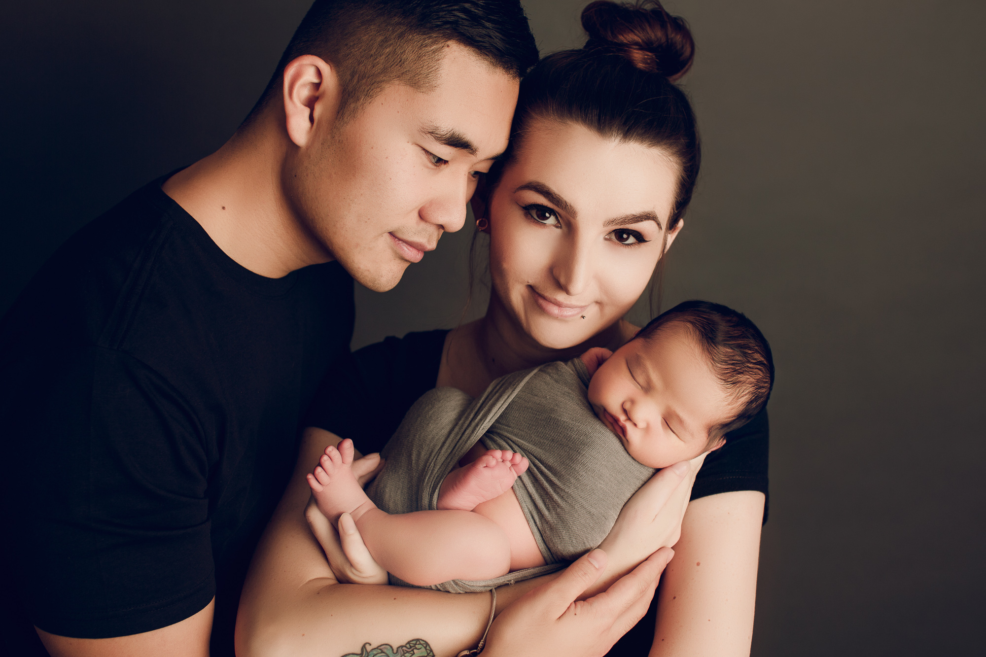 Adelaide newborn baby photographer's photo of a newborn baby.