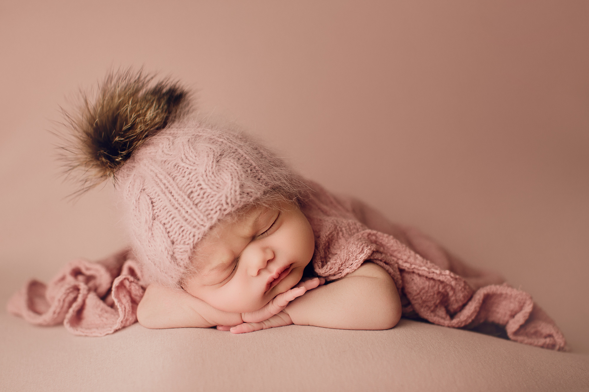 Adelaide newborn baby photographer's photo of a newborn baby.