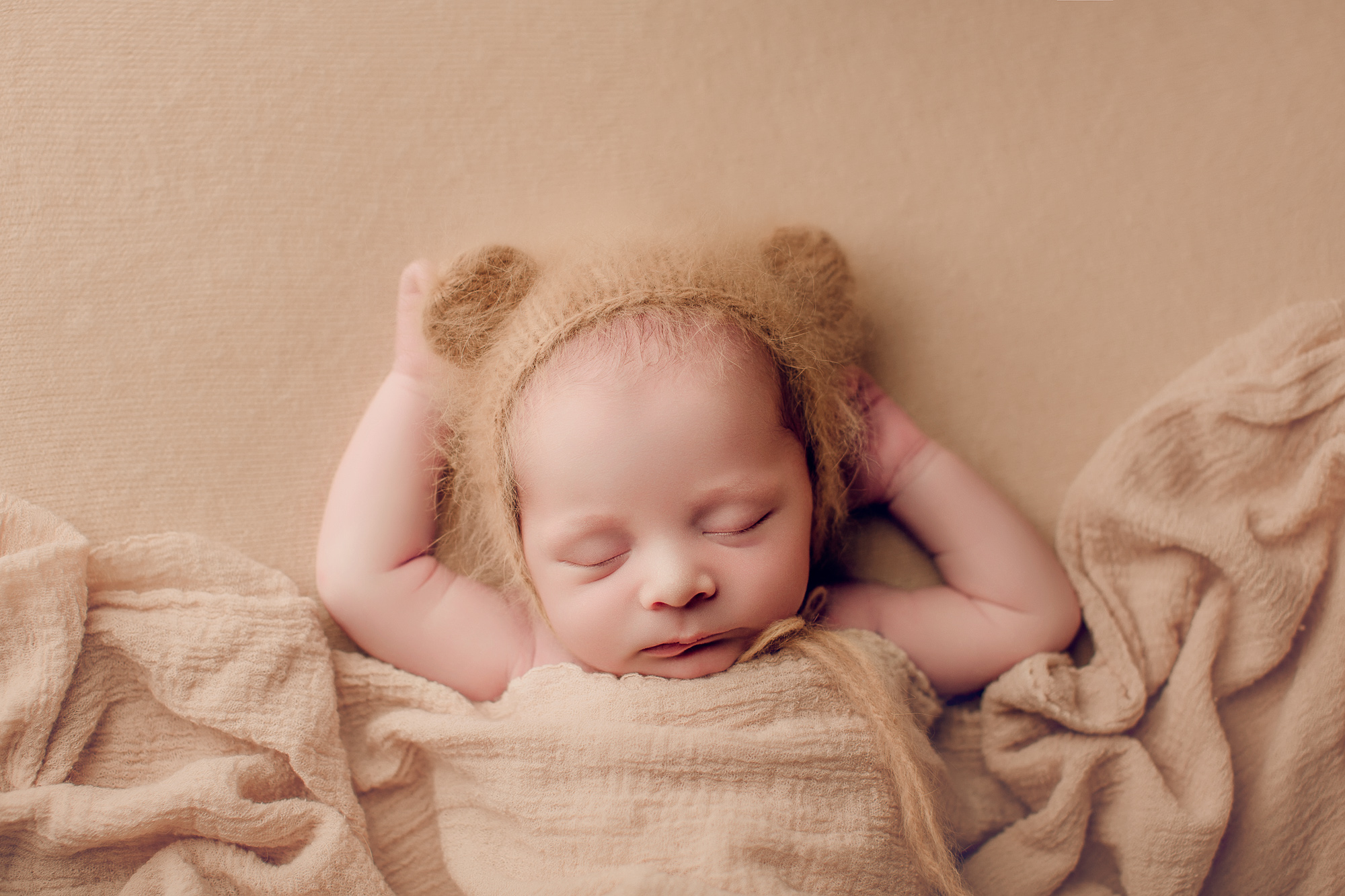 Adelaide newborn baby photographer's photo of a newborn baby boy.