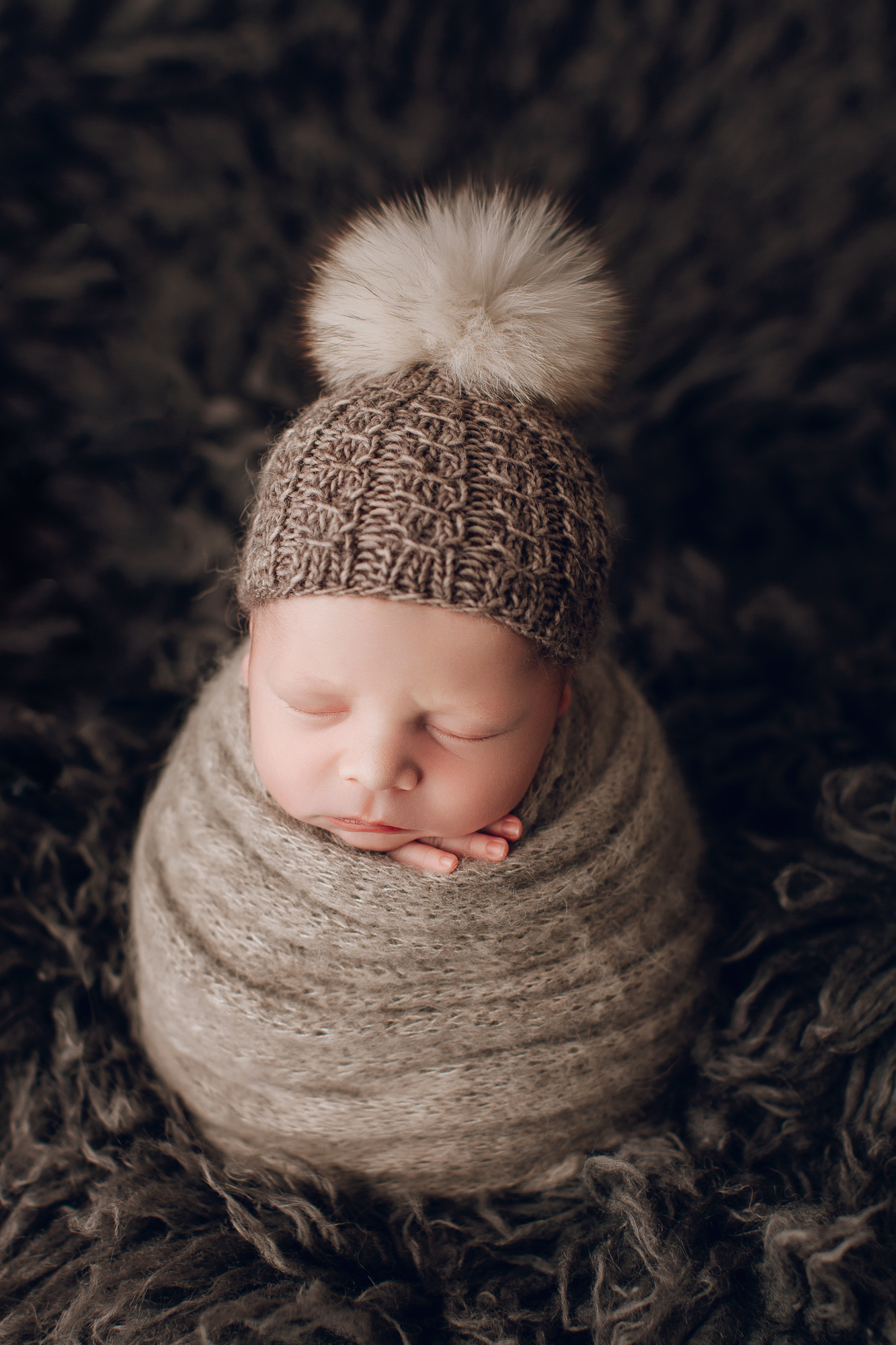 Adelaide newborn baby photographer's photo of a newborn baby boy.