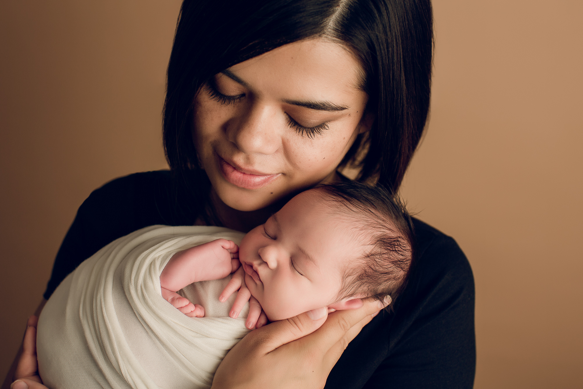 Adelaide newborn baby photographer's photo of a newborn baby girl.