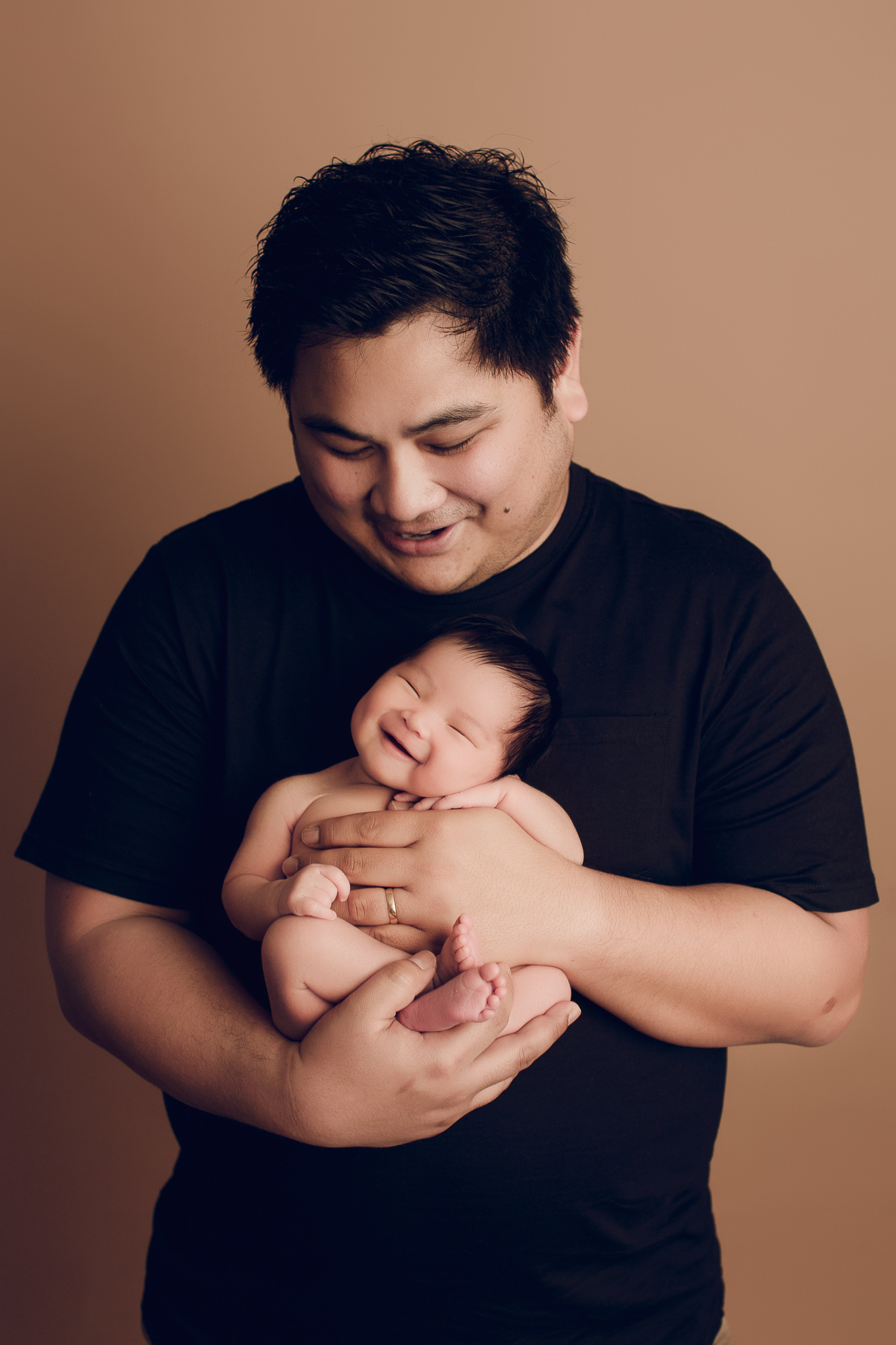 Adelaide newborn baby photographer's photo of a newborn baby girl.