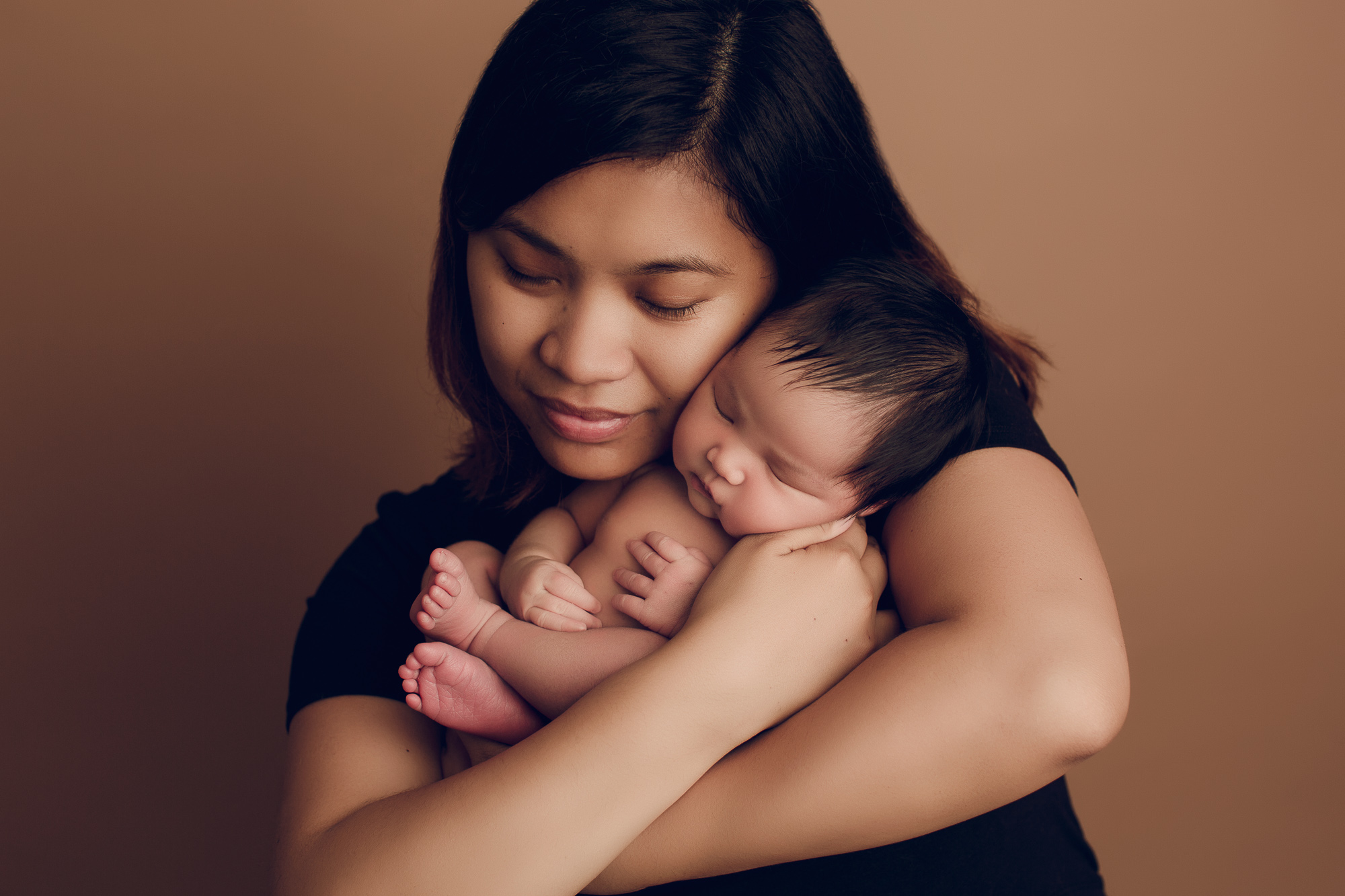 Adelaide newborn baby photographer's photo of a newborn baby girl.
