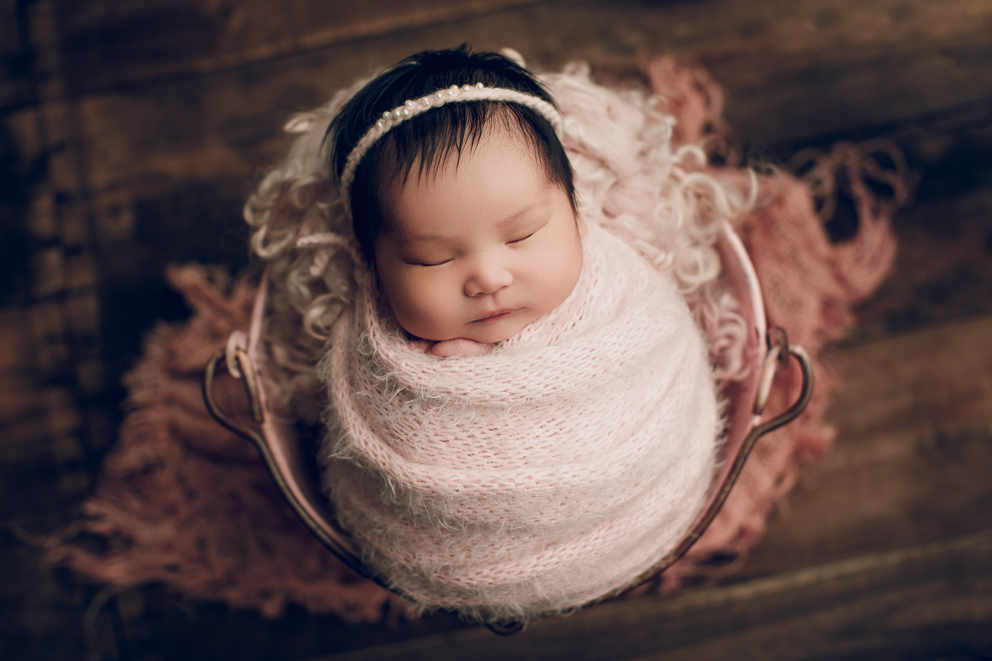 Adelaide newborn baby photographer's photo of a newborn baby girl.