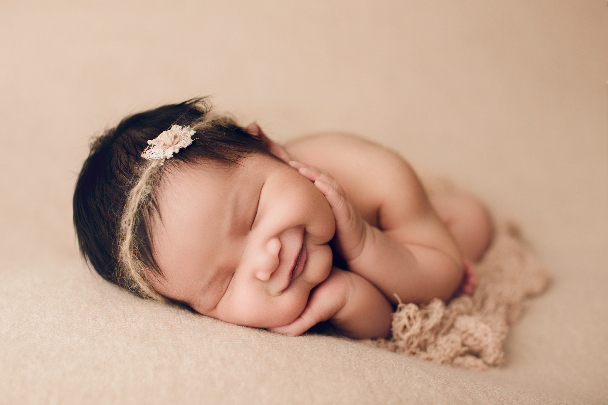 Adelaide newborn baby photographer's photo of a newborn baby girl.
